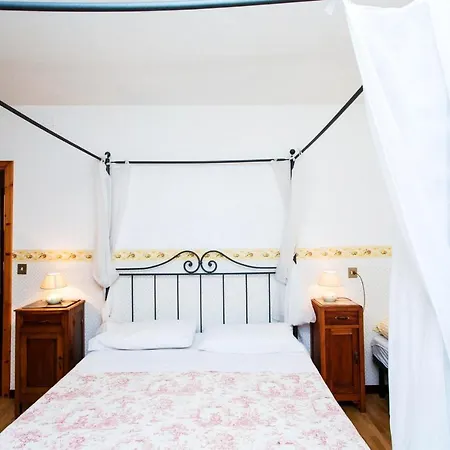 Spacious In Ramazzano, Perugia With Private Pool *