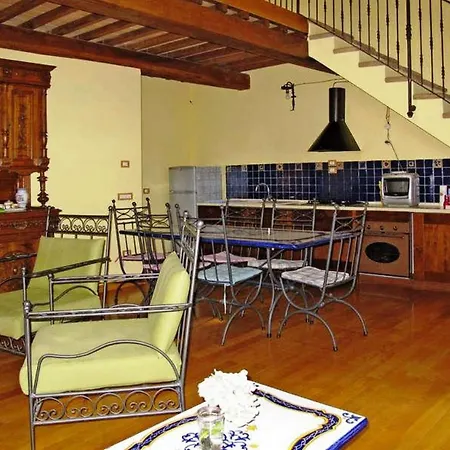 Villa Spacious In Ramazzano, Perugia With Private Pool