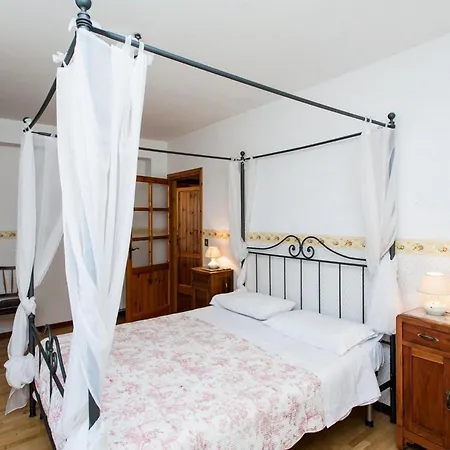 Spacious In Ramazzano, Perugia With Private Pool Villa Ramazzano - Le Pulci