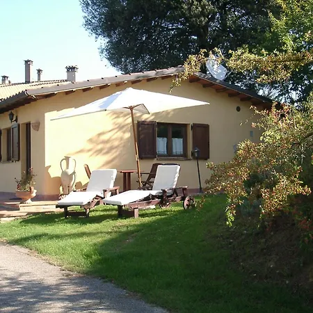Villa Spacious In Ramazzano, Perugia With Private Pool
