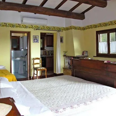 Villa Spacious In Ramazzano, Perugia With Private Pool *