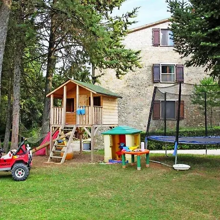 Spacious In Ramazzano, Perugia With Private Pool Villa